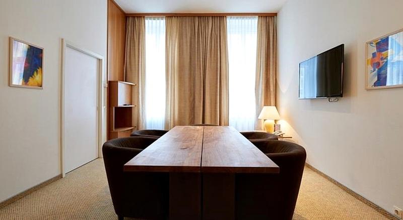 Starlight Suiten Hotel Renngasse Виена Екстериор снимка
