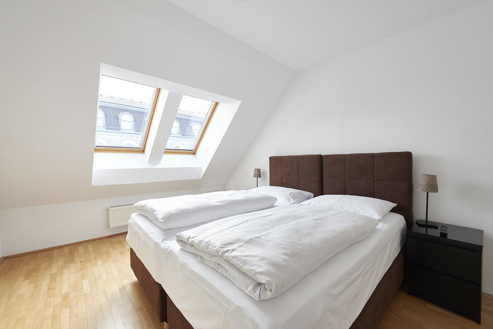 Starlight Suiten Hotel Renngasse Виена Екстериор снимка