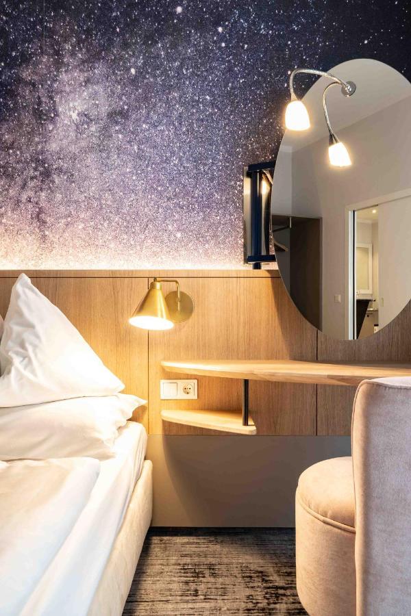 Starlight Suiten Hotel Renngasse Виена Екстериор снимка